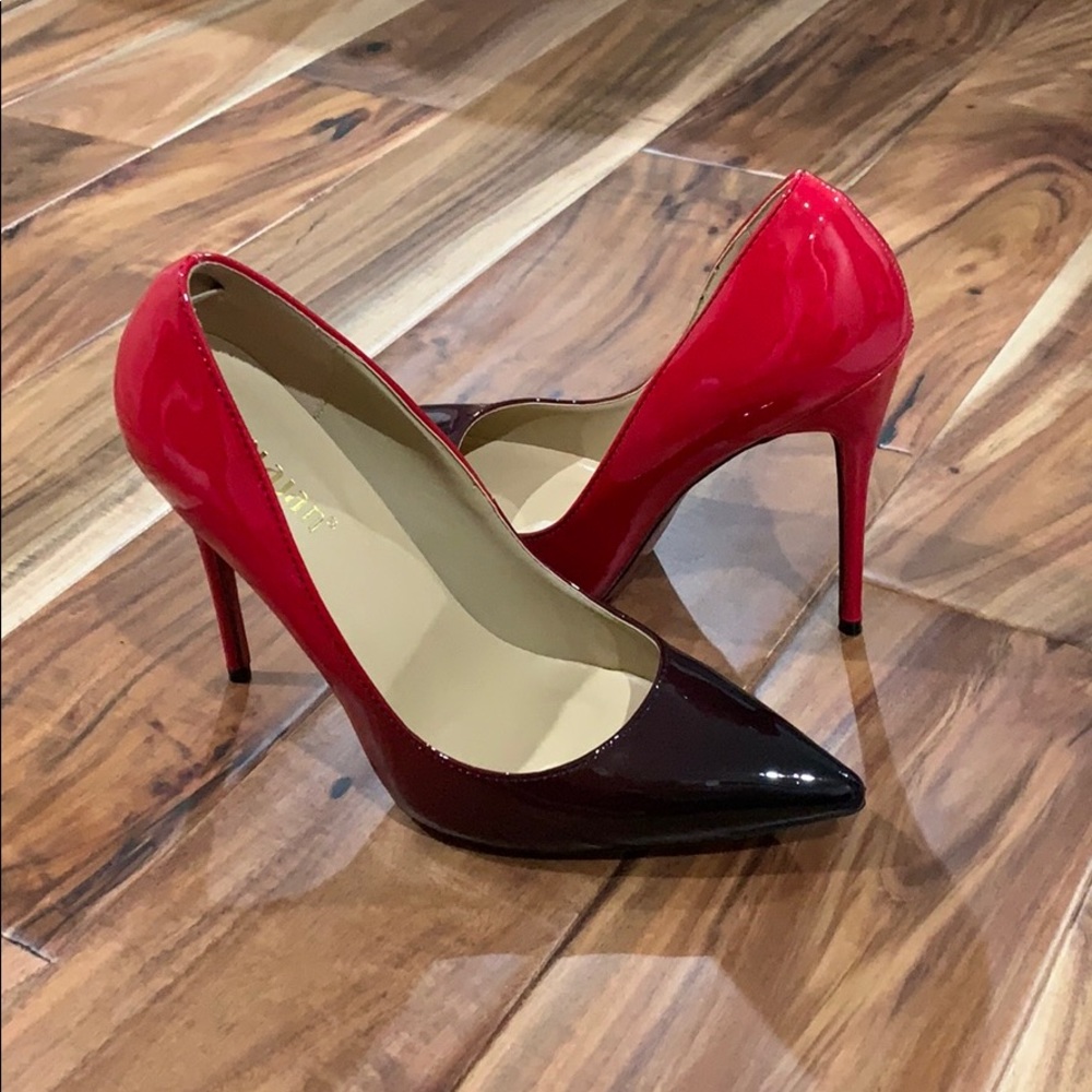 High heel pumps